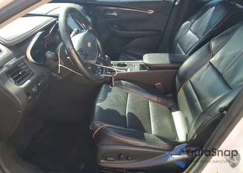 2018 Chevrolet Impala Premier z USA, uszkodzony, nr VIN 1G1125S31JU150110